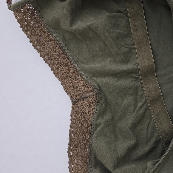 American Eagle Olive Green Lace Trim Tank Top Cami Y2k - Size L - NWT - Picture 7 of 10